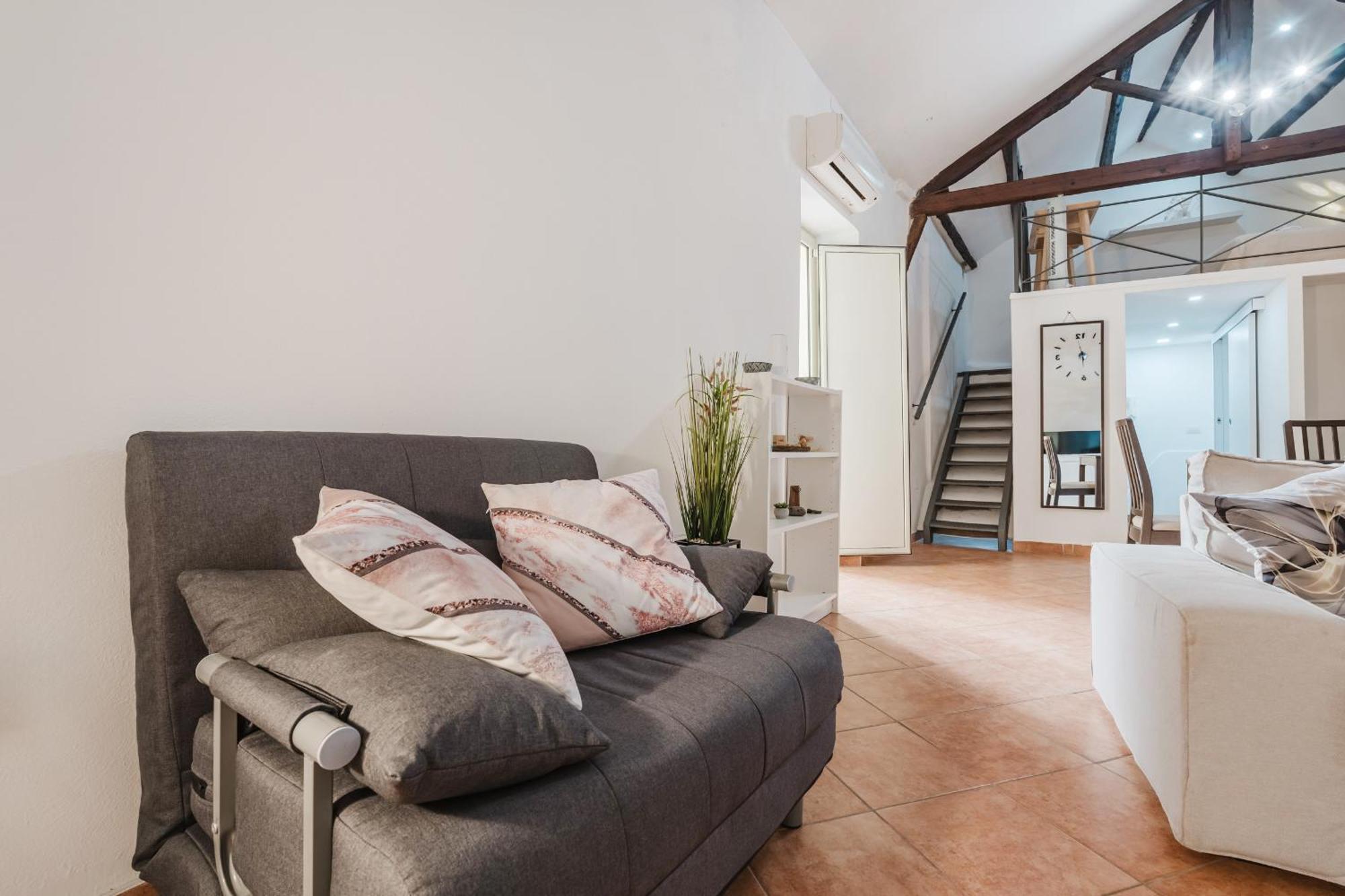 卡利亚里Loft In Manno别墅 外观 照片
