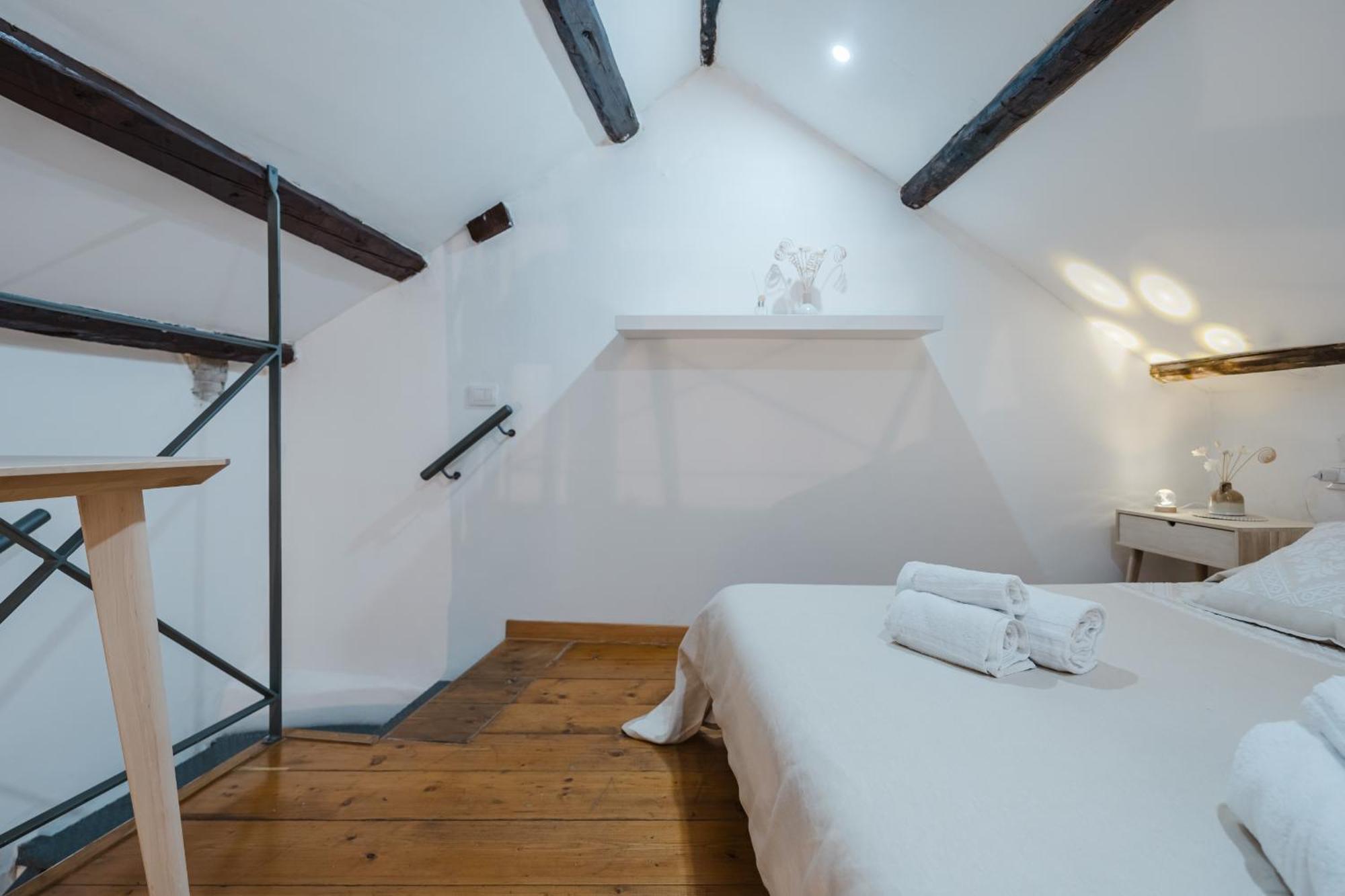 卡利亚里Loft In Manno别墅 外观 照片